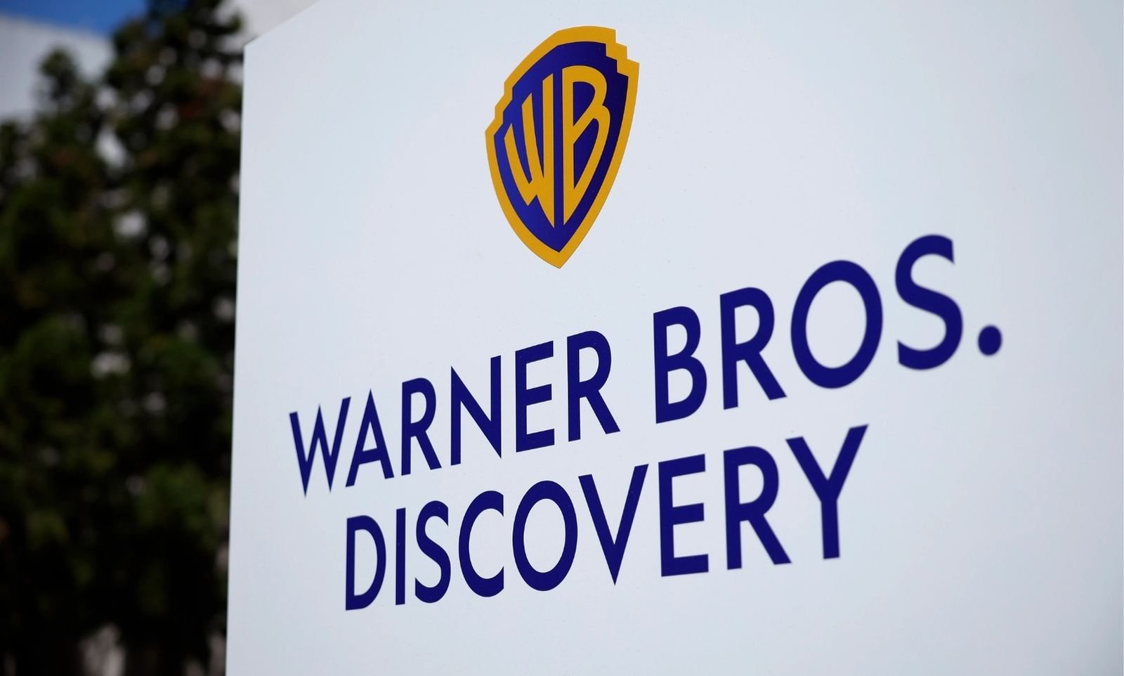 Warner Bros. Discovery se pone a la venta, citando interés de “múltiples” pretendientes ¿Como Ha Avanzado La Venta De Warner Bros
