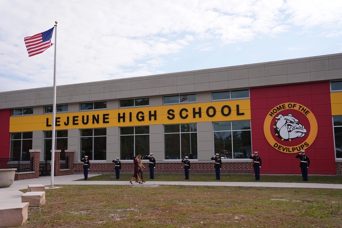 Gobierno de Trump demanda a California por dar ayuda escolar a migrantes gobierno de trump demanda a california por dar ayuda escolar a migrantes 7471f64f 1724 4d99 99f8 a43eea48c620 medialjnimgndimage=fullsize