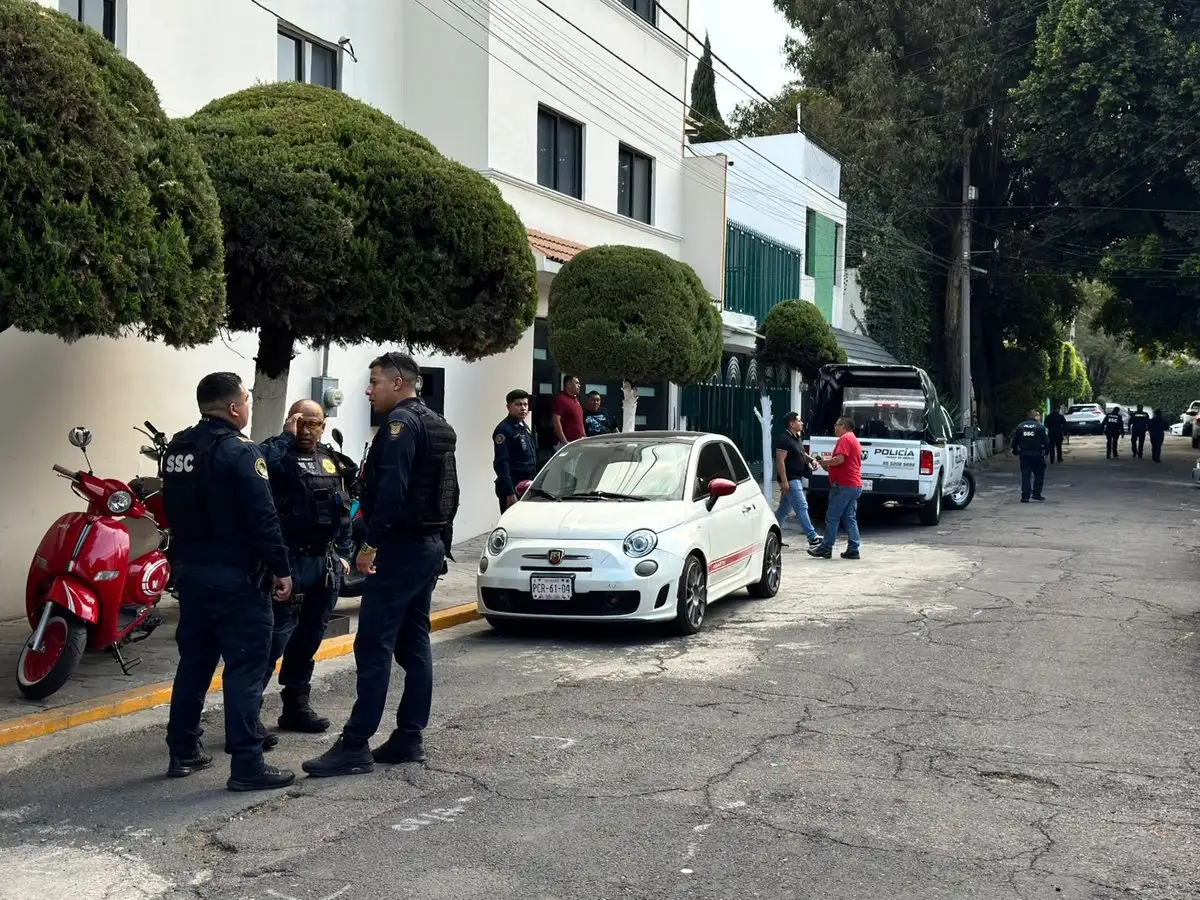 Hallan a pareja asesinada a balazos en domicilio de la colonia Lindavista Sur hallan a pareja asesinada a balazos en domicilio de la colonia lindavista sur bbe48afd fa55 49f8 9387 165426140962 media