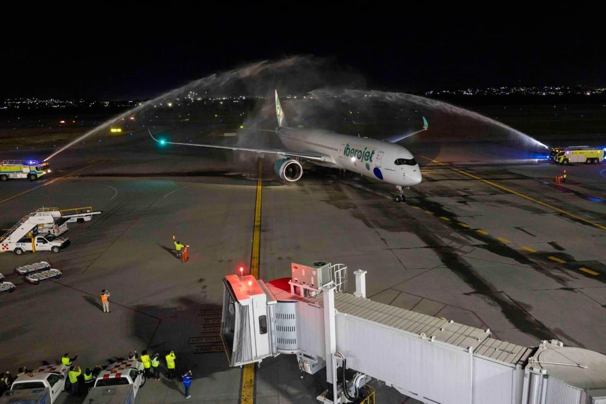 Querétaro abre vuelo directo con Madrid; refuerza vínculo con España queretaro abre vuelo directo con madrid refuerza vinculo con espana 883ac1a6 5f37 4375 af5a 1a24d75b454f medialjnimgndimage=fullsize