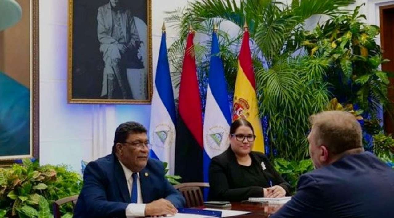 Crisis diplomática entre España y Nicaragua: expulsan mutuamente a sus embajadores crisis diplomática