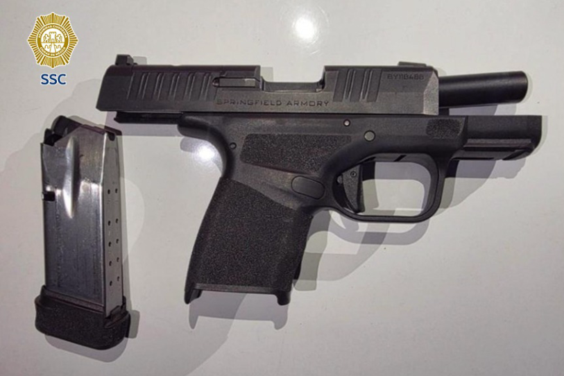 detienen 2 adolescentes