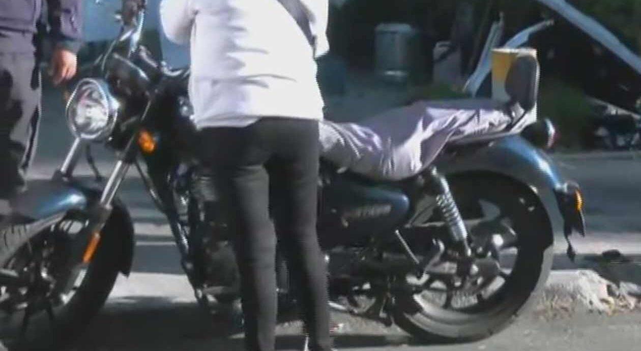 Accidente en Eje Central deja un motociclista lesionado general 2 punto