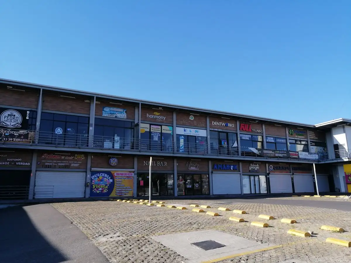 amanece guadalajara como una ciudad fantasma tras violencia por muerte de el mencho 4ba6163c 89e6 446d 998d 45a33de6999e media