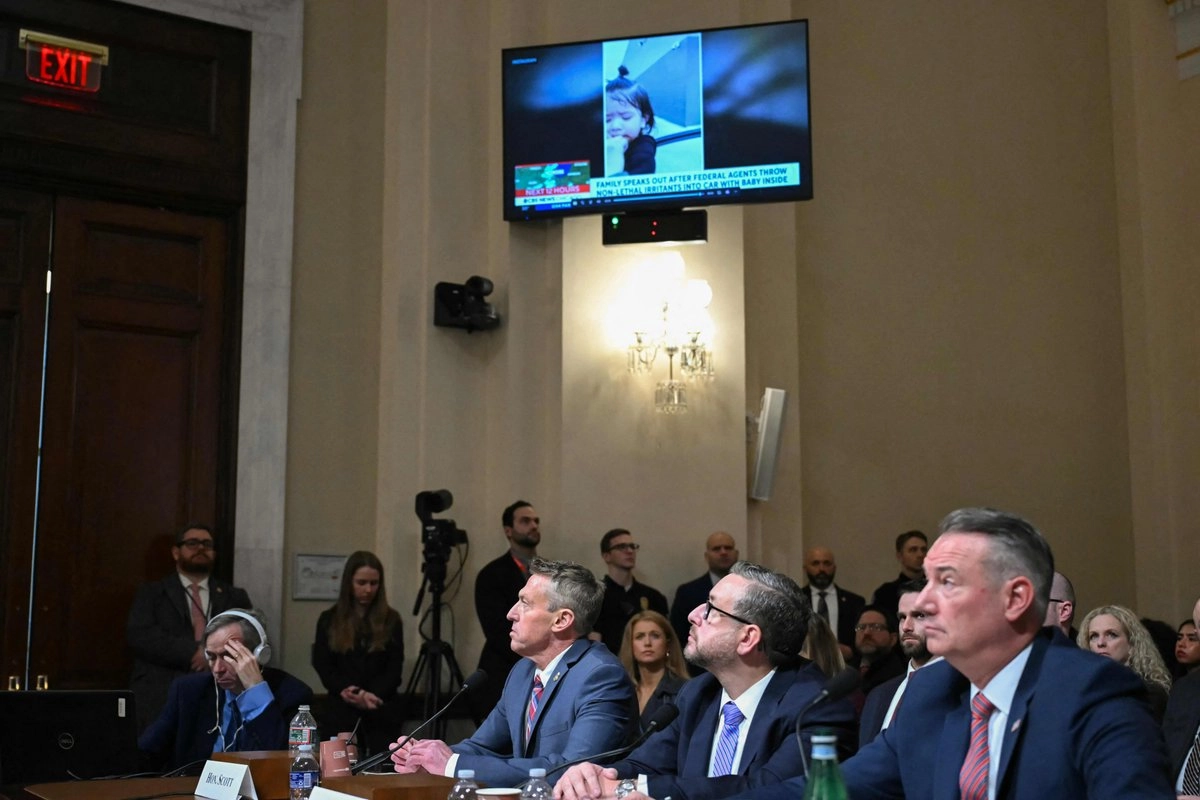 funcionarios migratorios comparecen ante congreso por muertes de manifestantes en mineapolis 899bff71 ad89 498a bfdd ba78e942cda3 medialjnimgndimage=fullsize