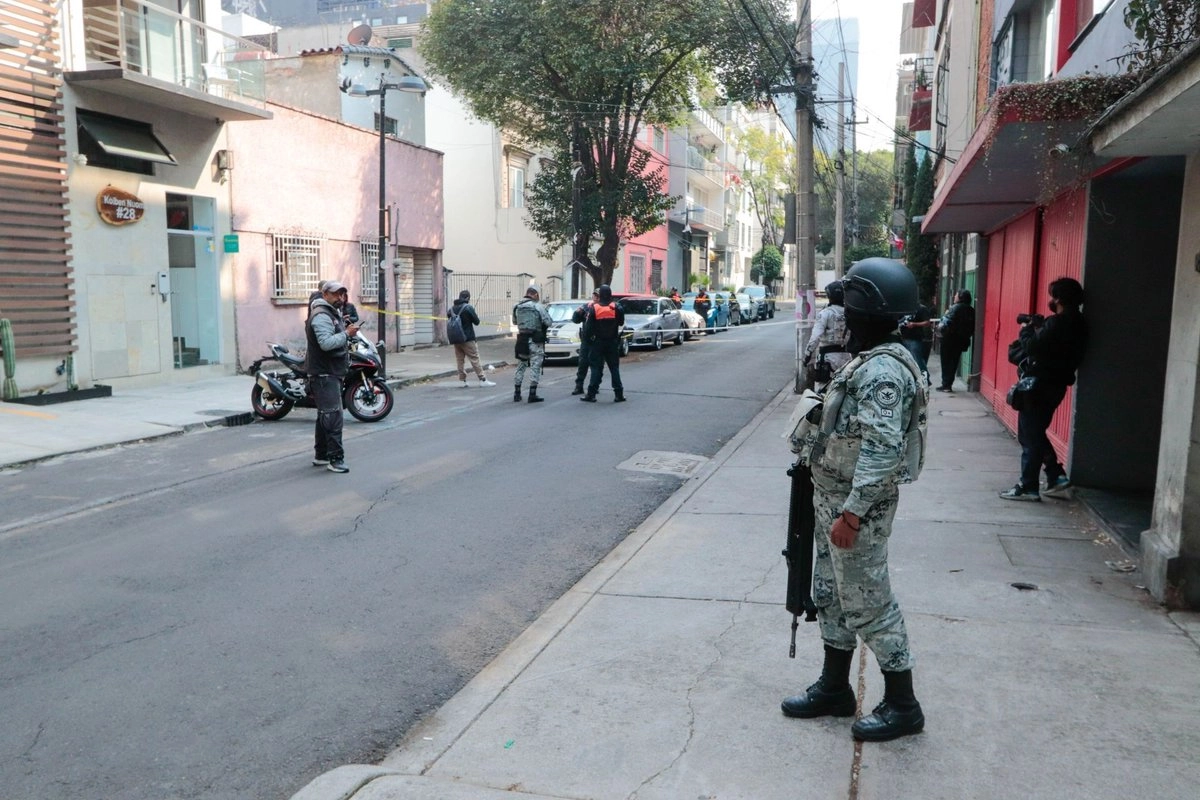 Cateos en CDMX dejan seis detenidos y más de mil dosis de droga aseguradas cateos en cdmx dejan seis detenidos y mas de mil dosis de droga incautada b0405757 866f 489e b5b3 3a2e06103285 medialjnimgndimage=fullsize