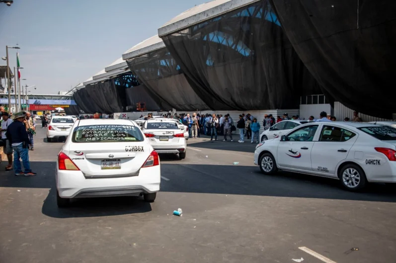 Uber y taxistas de CDMX se alían tras años de disputa taxi 24deamxgg