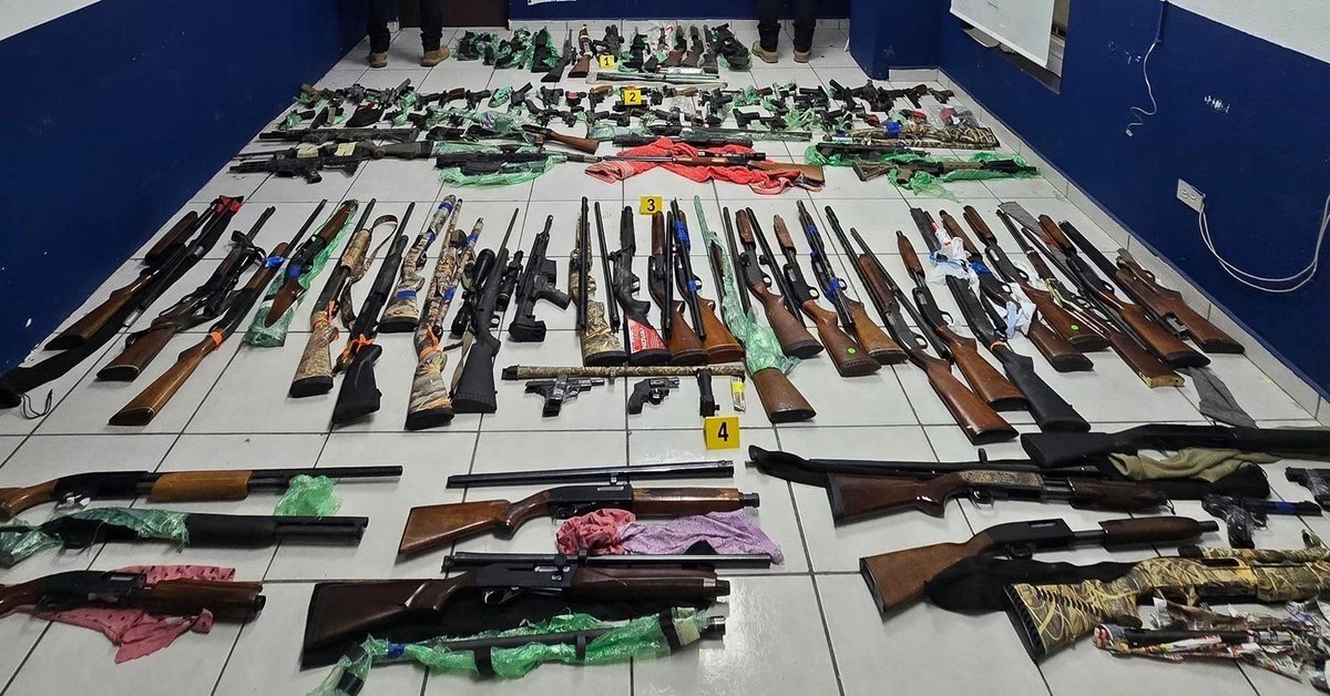 Aseguran 116 armas en Coahuila; presuntamente iban a Michoacán incautan 116 armas en coahuila serian enviadas a grupos delincuenciales de michoacan 067b0eee a356 4