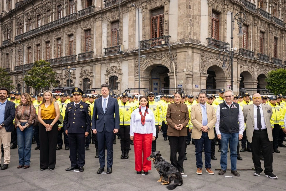 centro historico de la cdmx tendra mando unico de policia portaran chamarras amarillas 0a94aa0b 0b77 41ff a375 adc432ef8e85 medialjnimgndimage=fullsize
