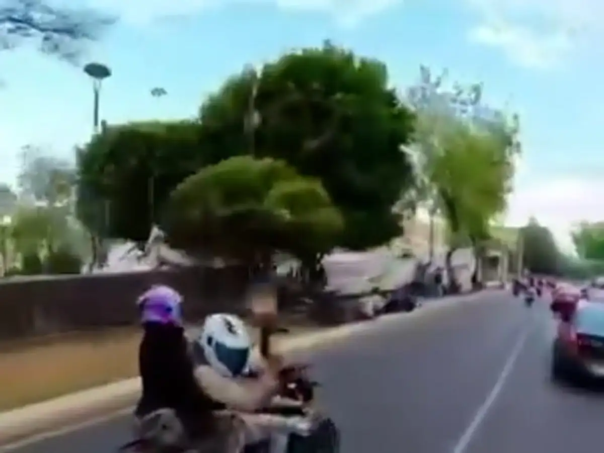 ssc investiga video de sujetos en moto disparando en paseo de la reforma ee7df67a 7f94 4434 a1db 3195c82ecc18 media