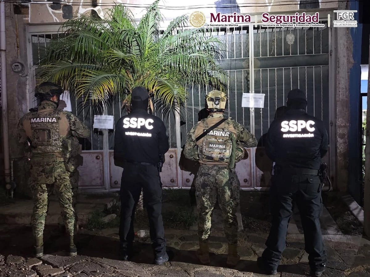 Desmantelan narcolaboratorio en Zapopan; aseguran fentanilo y químicos whatsapp image 2026 06 13 at 5.58.34 pm (1)