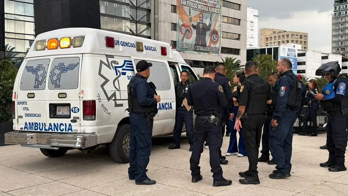 Detienen a presunta trabajadora de la Fiscalía CDMX por robo en Plaza Universidad image (12)