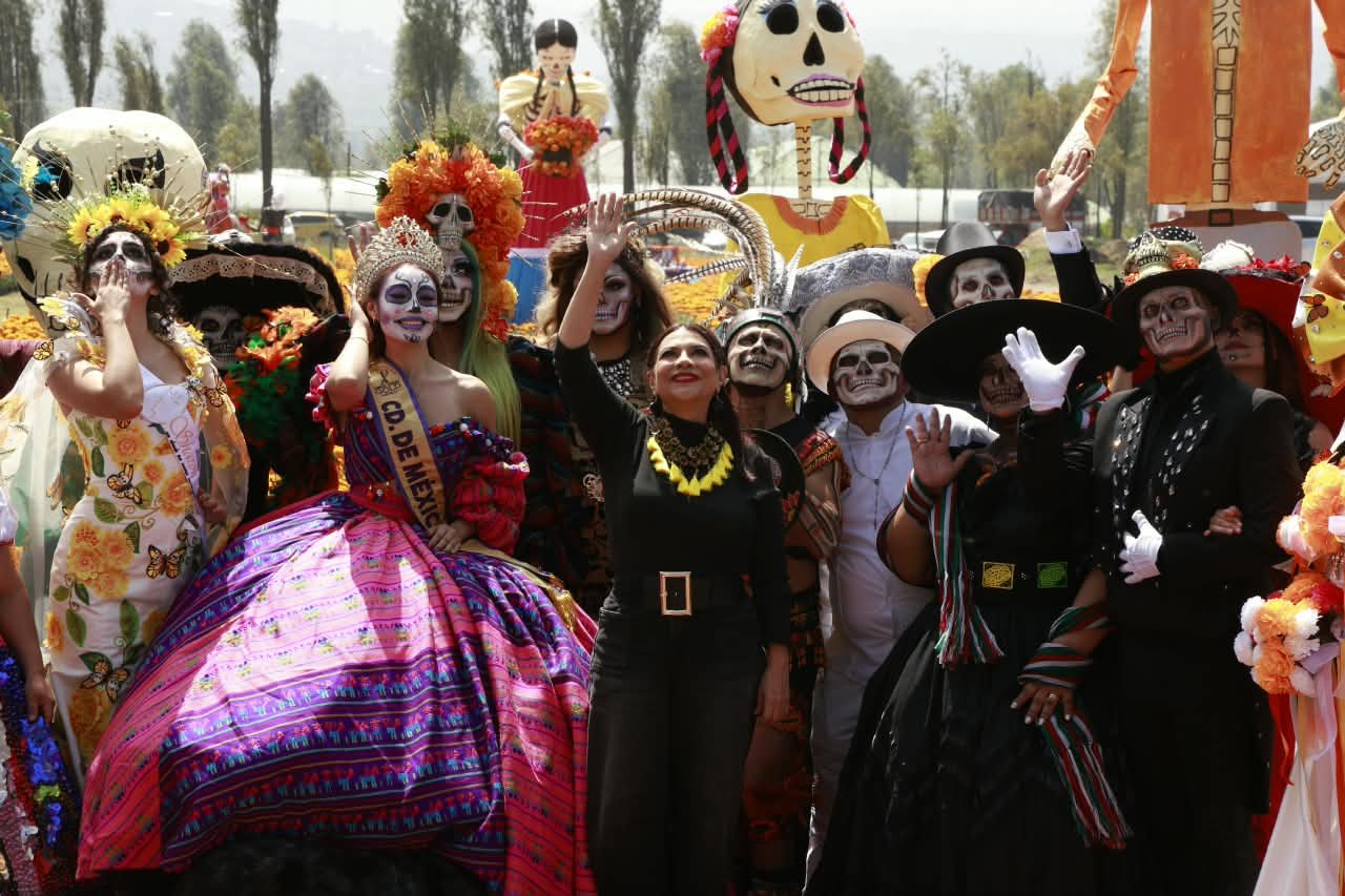 Clara Brugada anuncia festejos de Día de Muertos y destaca récord de 10 millones de flores de cempasúchil whatsapp image 2026 10 21 at 11.15.18 am